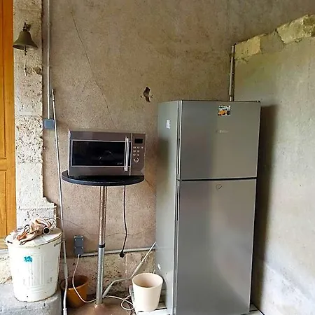 Bed & Breakfast Ancienne Ecole De Colombier 3*