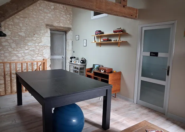 Ancienne Ecole De Colombier Bed & Breakfast Colombier (Dordogne)